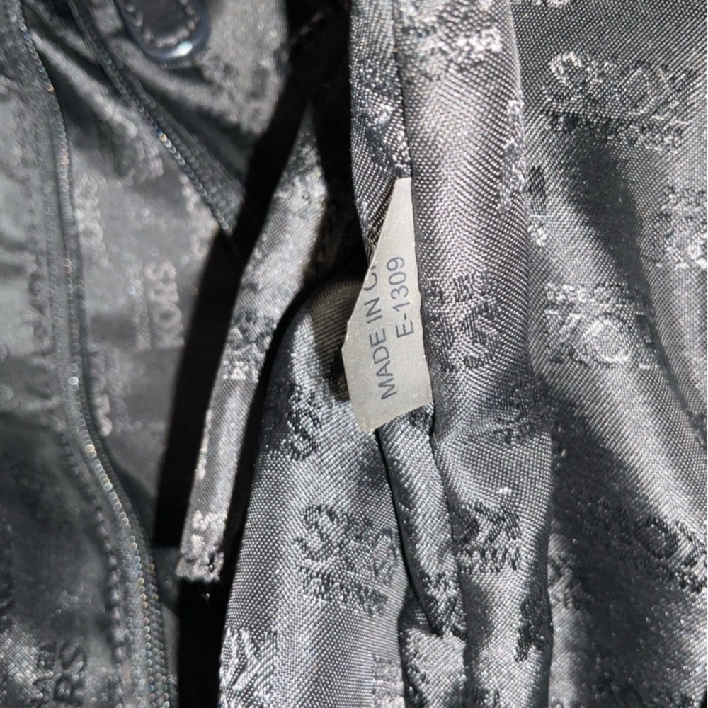 SOLD Michael Kors MK tote in black. Pre-loved 2013. - Picture 9 of 10